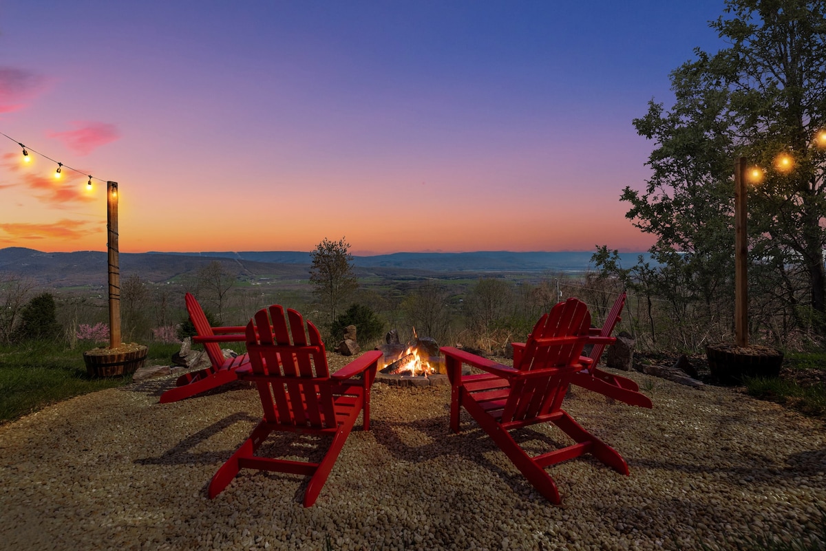 Chalet w Stunning Views, Hot Tub, Fire Pit, & WiFi