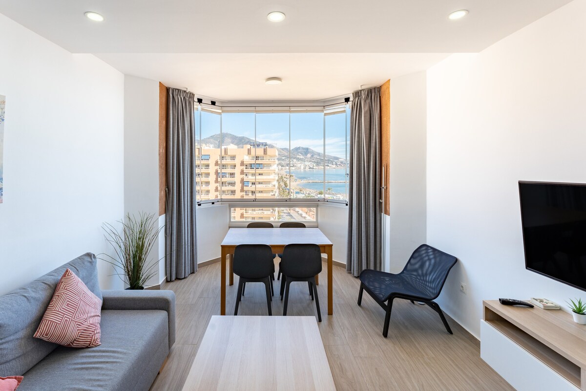 Seaview 1 bedroom modern apartment