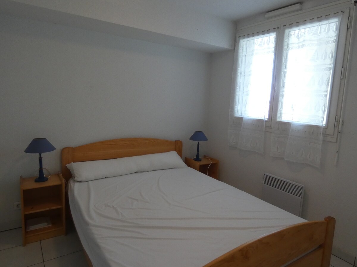Apartment Saint-Hilaire-de-Riez, 2 bedrooms, 6 per