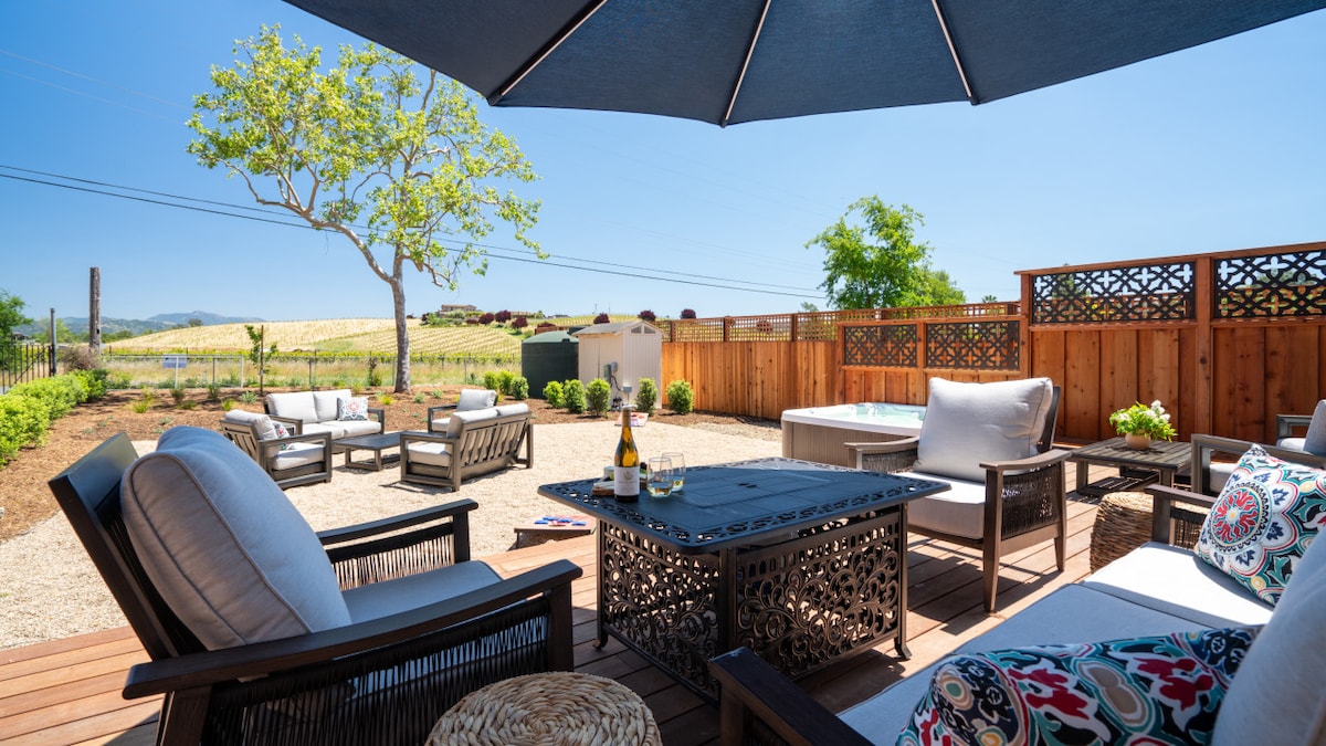 Upscale 3-BD Healdsburg Retreat–Vineyards, Hot Tub