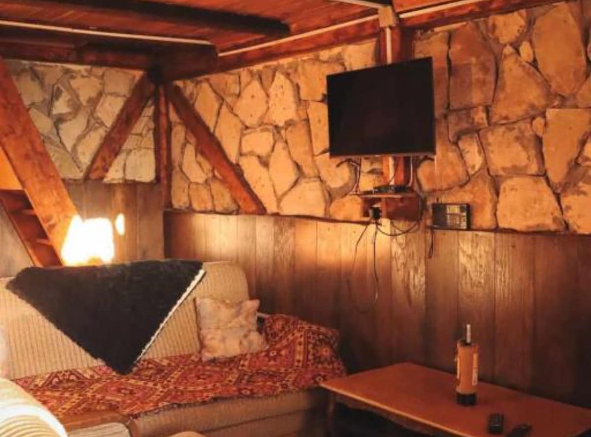 One Bedroom Cottage