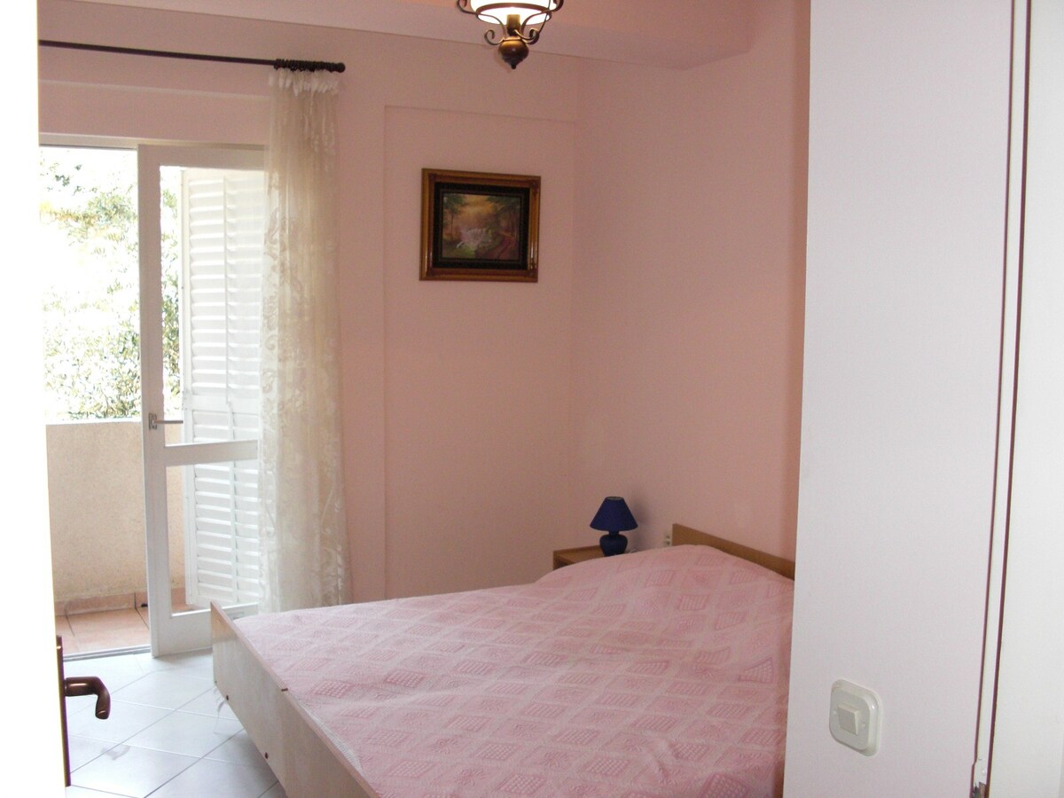 A-23026-d Two bedroom apartment with terrace and