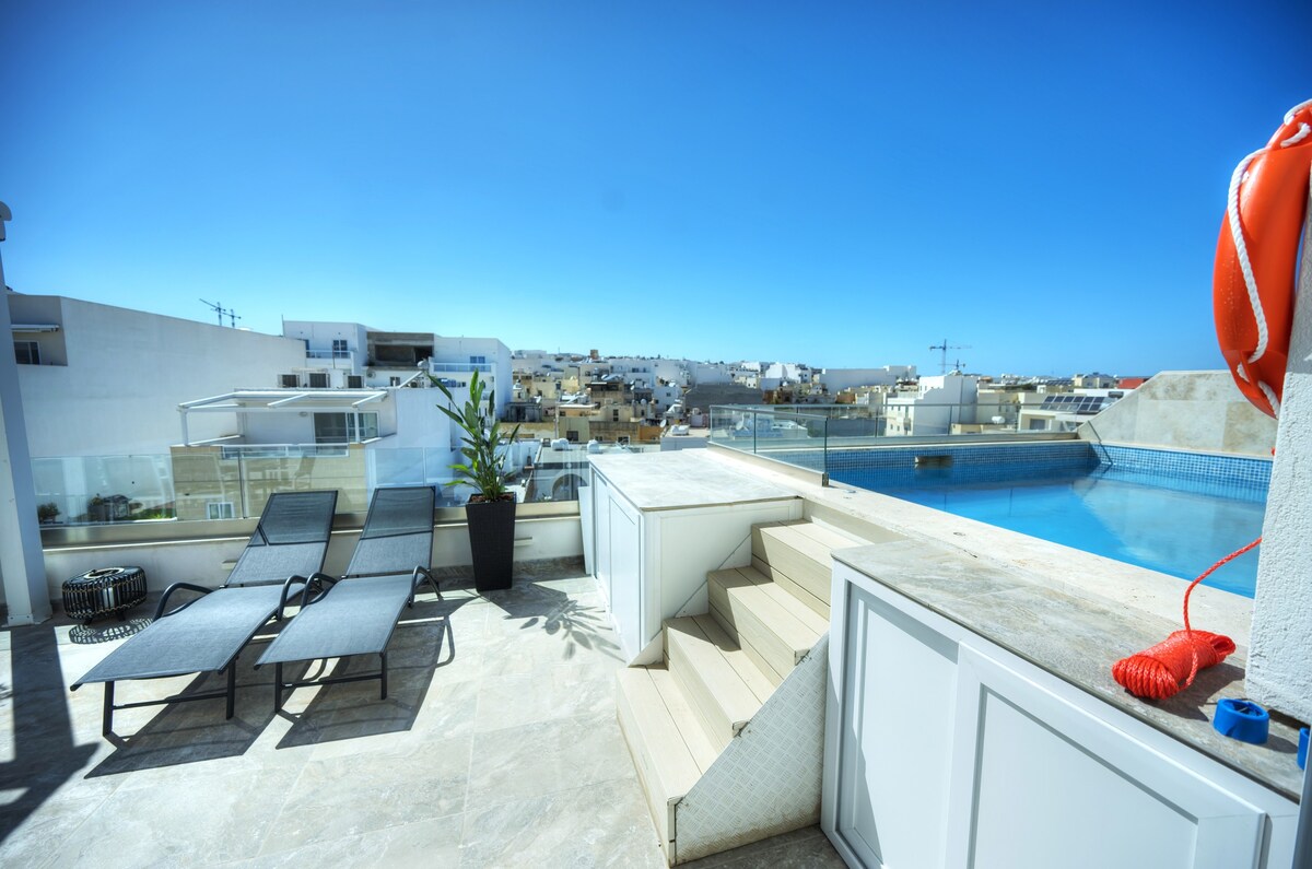 Elegant 2 bedrooms, large sun terrace, pool Gcat1-