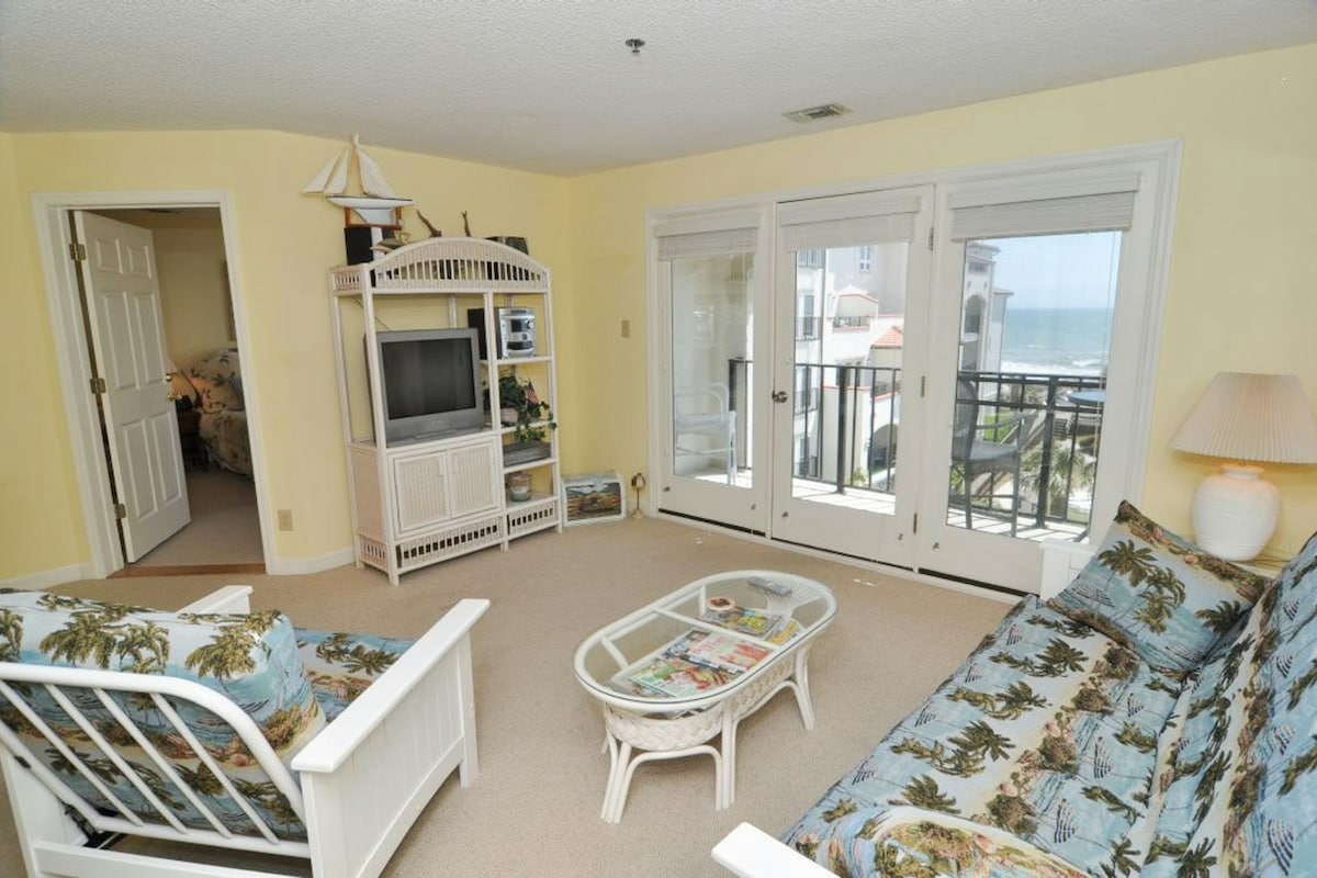 2BR Oceanfront | Hot Tub | Pool | Close to Golf