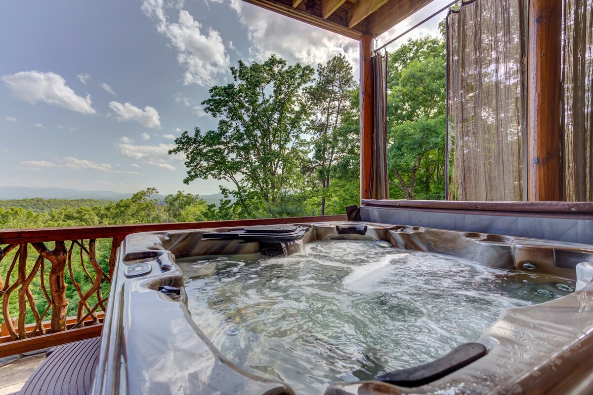 Elegant 4BR Mountainview | Hot Tub