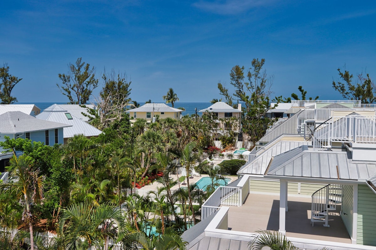 Copa Captiva- In the Heart of The Village