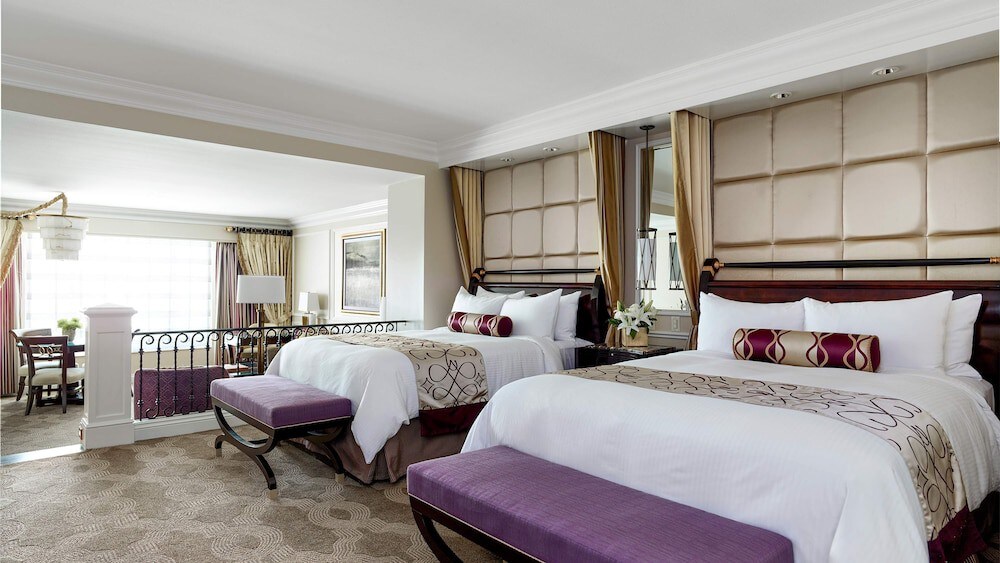 1-Bedroom Hotel Suite - 3 beds