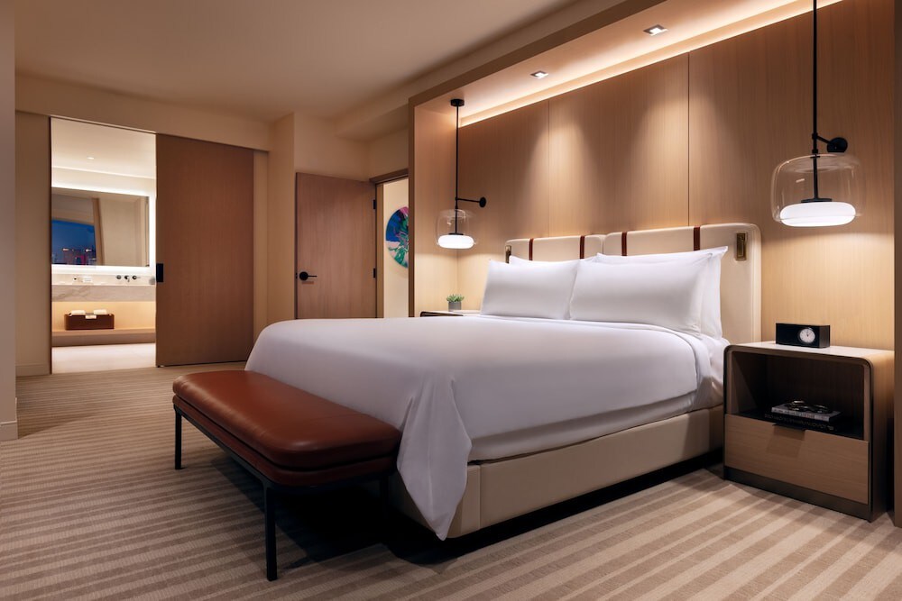 1-Bedroom Hotel Suite + Connecting Room - 3 beds