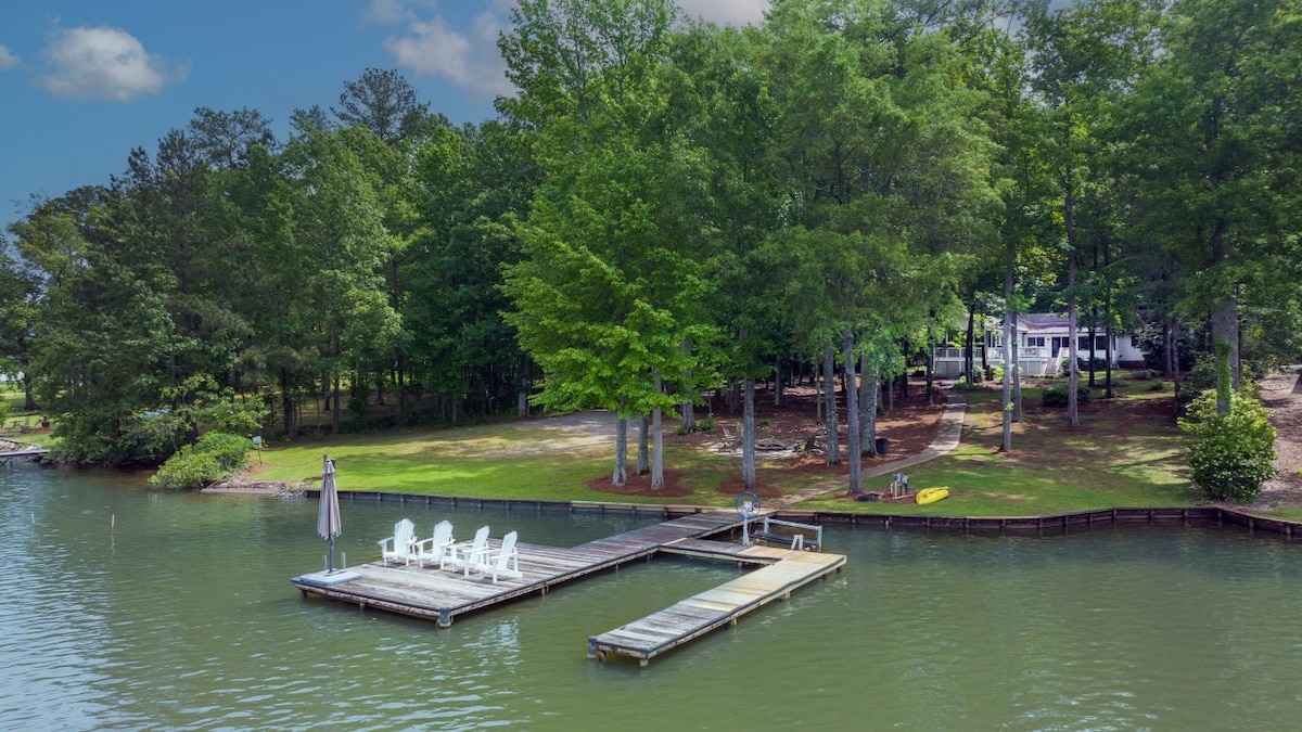 Pet Friendly with Big Water Views, Dock, Fire Pit