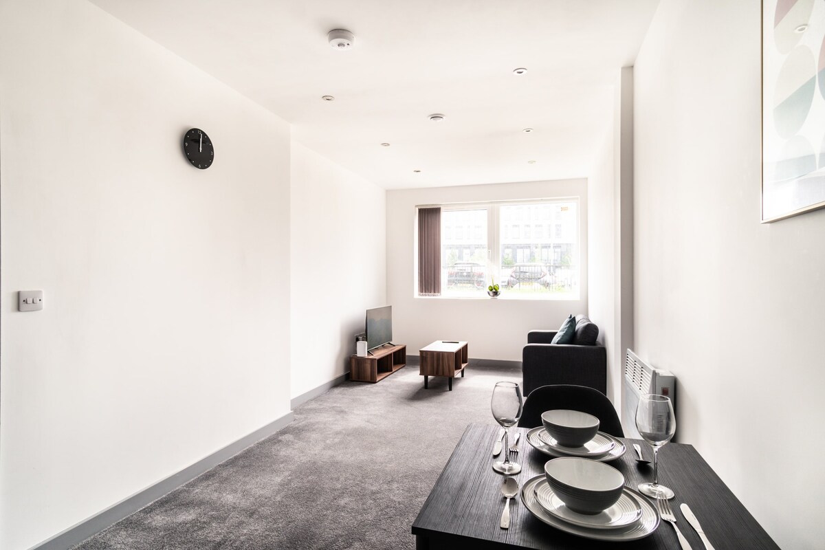 Modern 1 Bed Apartment in Bootle, Liverpool