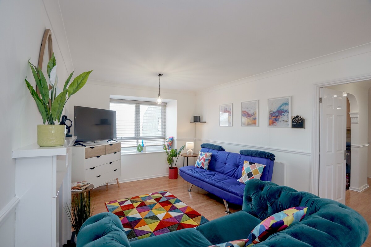 Stylish Apartment Ambleside Court Clacton-on-Sea