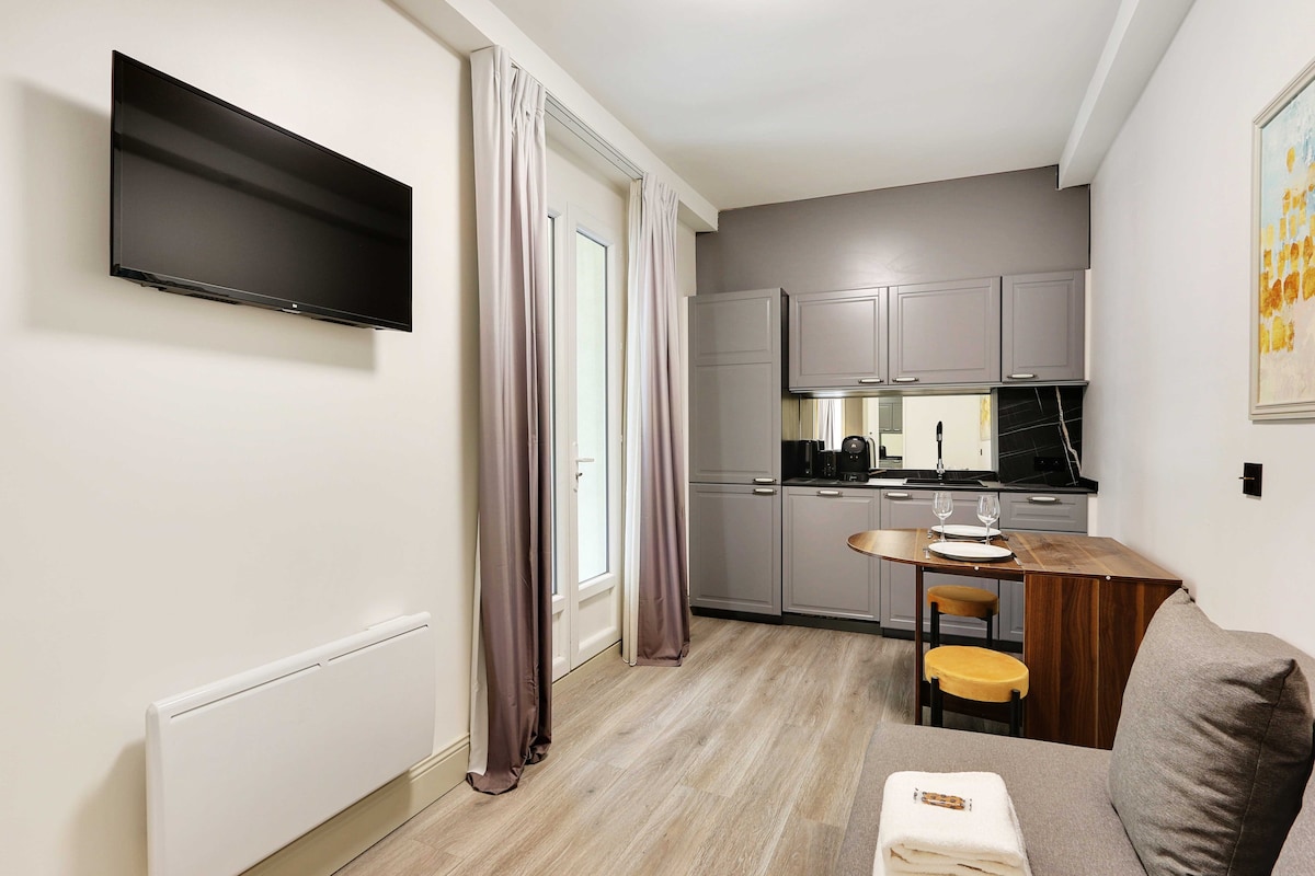 现代2卧/6P公寓，带空调和露台/Charonne