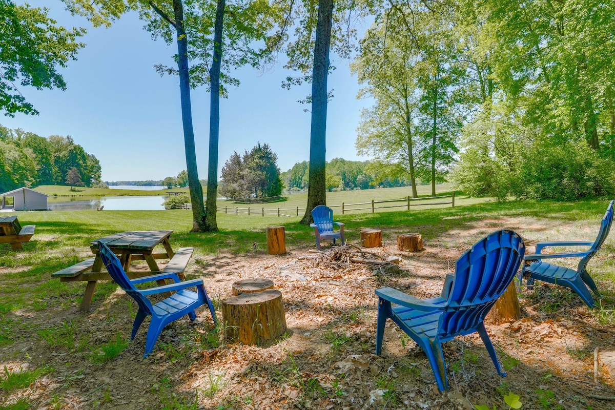 Waterfront Lake Anna Home w/ Dock & Beach Access!