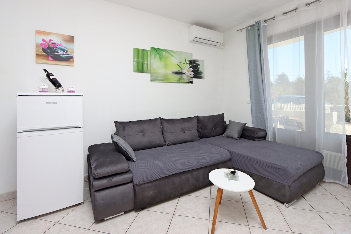 A-21845-a One bedroom apartment with terrace and