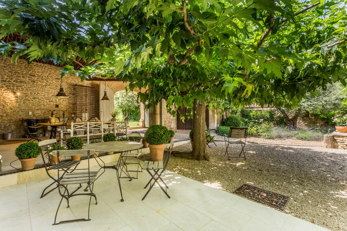 Holiday in Provence - La Bastide de Maubec