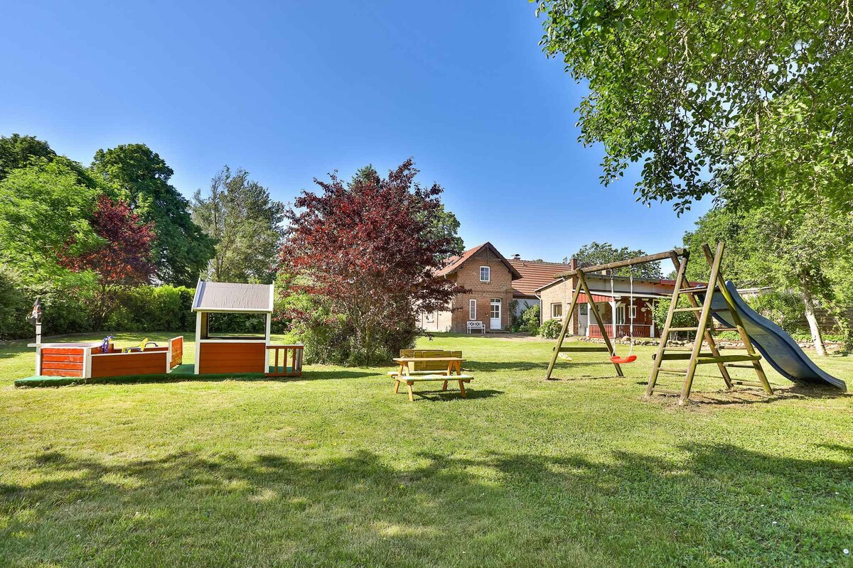 Holiday home with a garden in the Biosphere Reserv