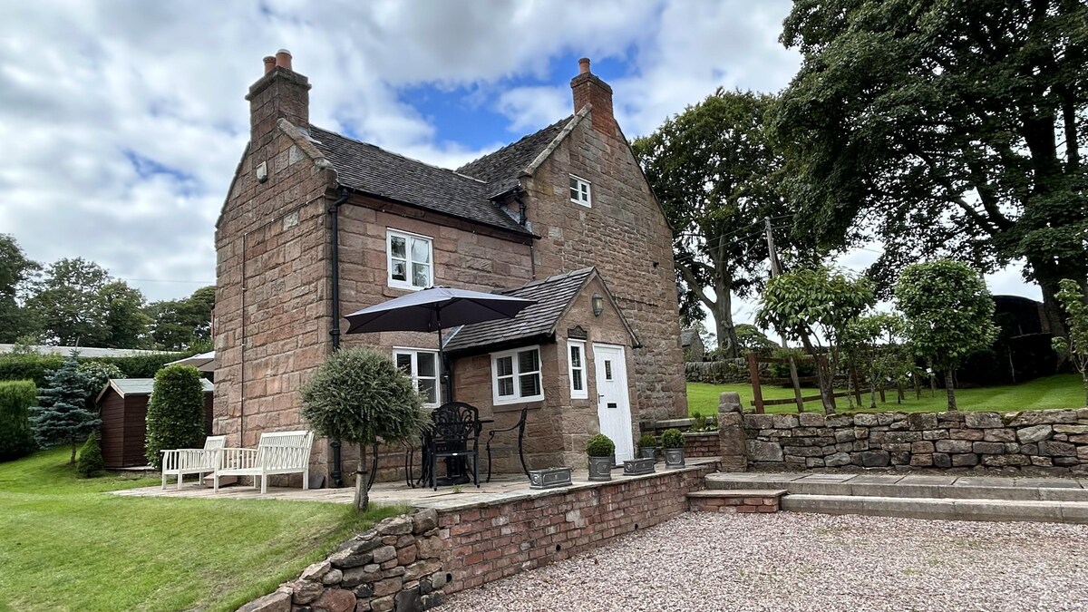Character 3-Bed Cottage Alton Towers Polars Peaks
