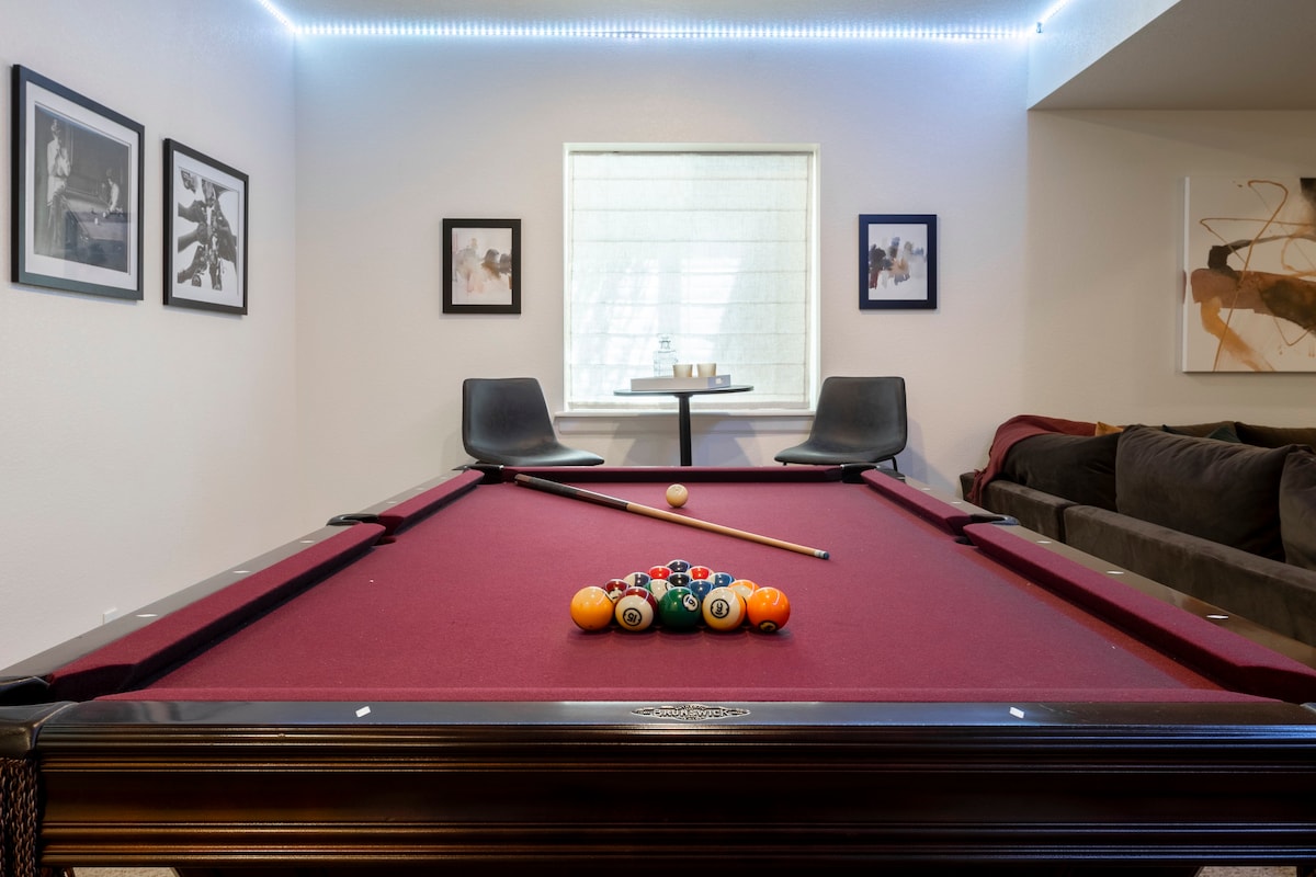 Modern Elegance | Pool Table | Hospitals Nearby