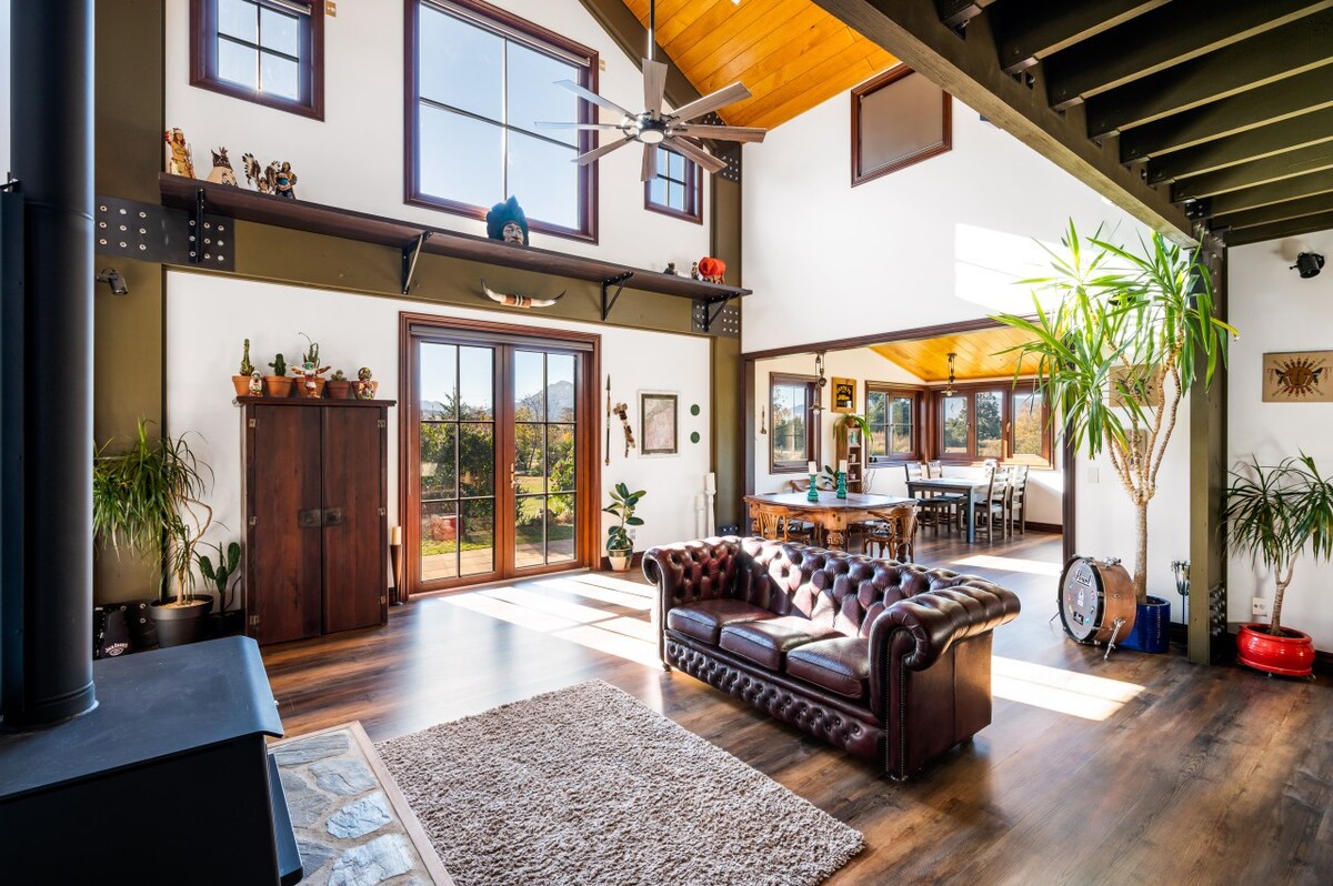 Pinerock Hosted by NZSIR Luxury Rental Homes