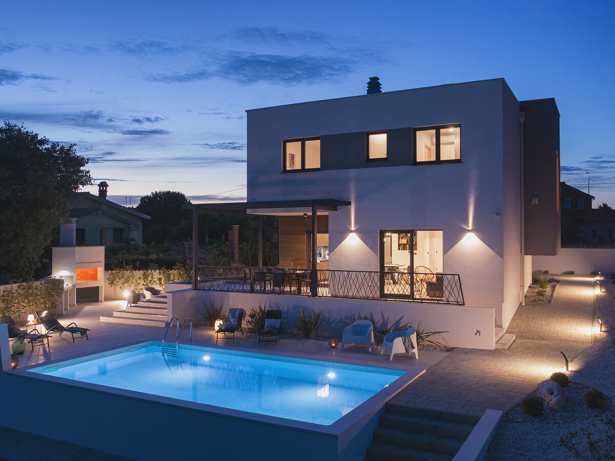 Modern villa with private swimming pool