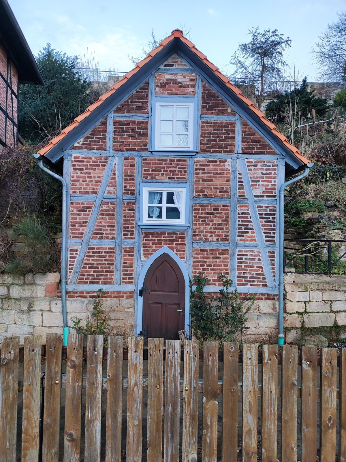 韦拉河畔小屋