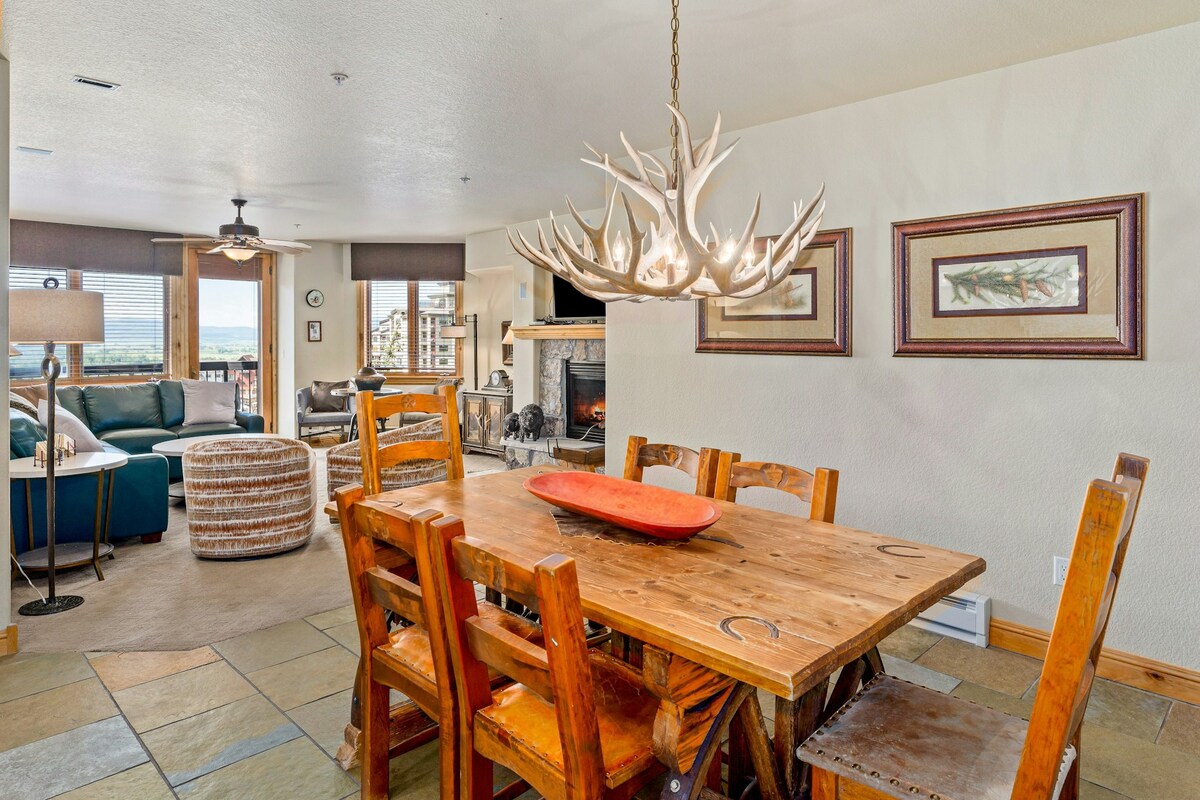 3BR Mountainview | Ski In/Out | Pool | Hot Tub
