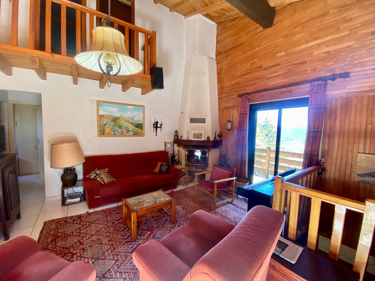 Chalet Les Angles, 5 bedrooms, 10 pers.