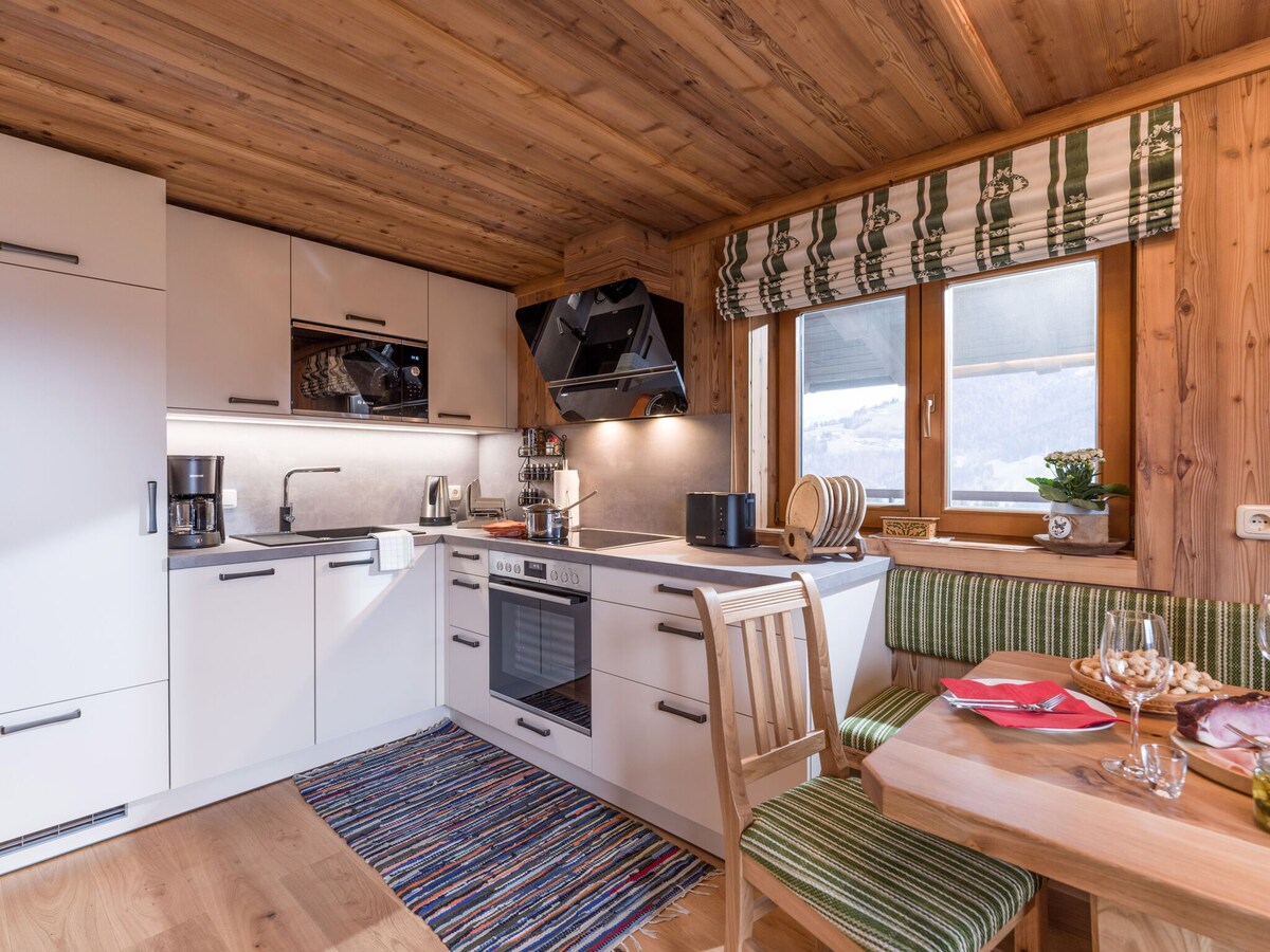 Pleasant Apartment in Hopfgarten near Ski Area