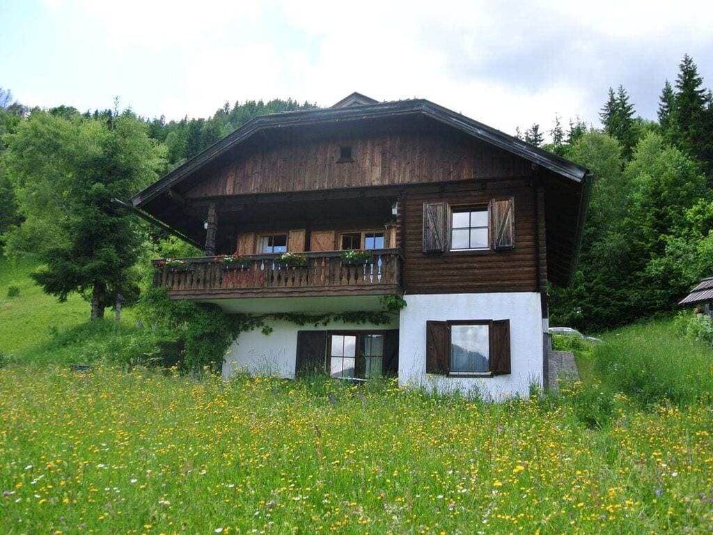 The Karl Anton Hütte