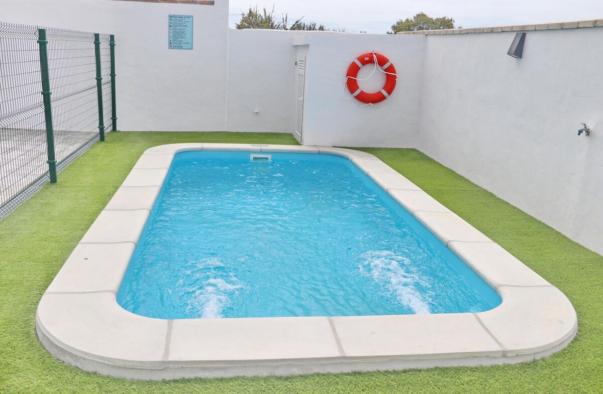 House El Rellano, fenced private pool