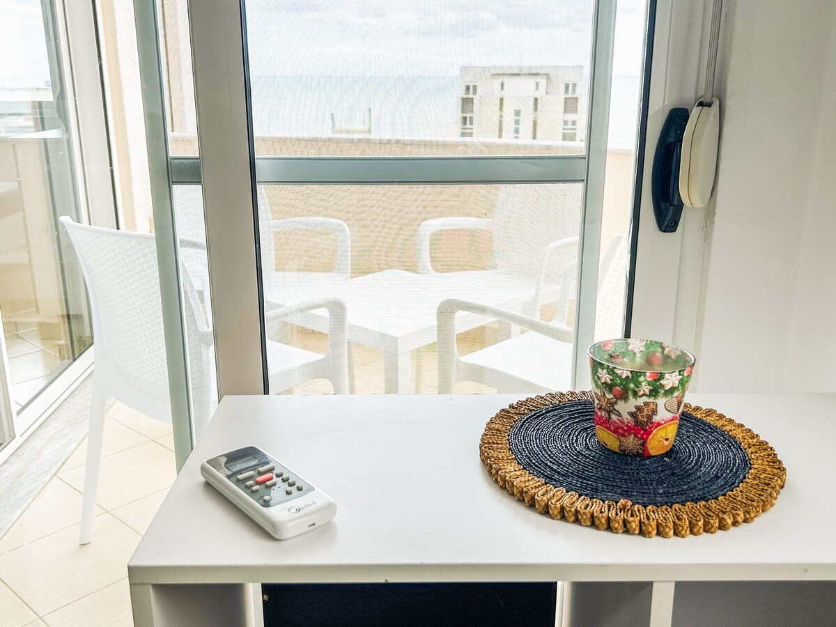 Sea view apartment 1342