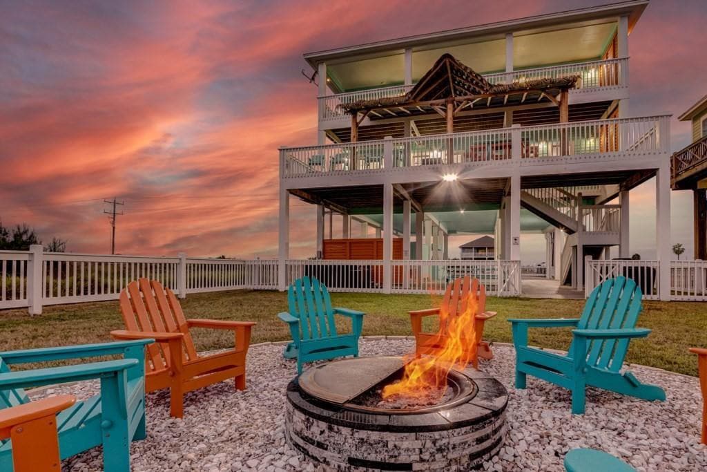 Beachfront | Hot Tub | Fire Pit | Game Room