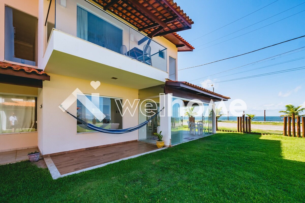 Casa com Piscina e Vista para a Praia na Bahia