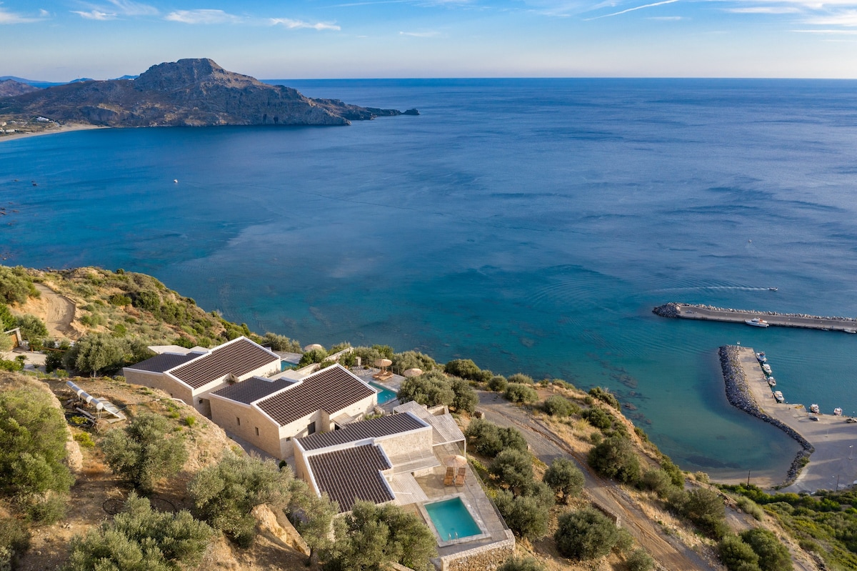Pyrgos villa 2 ,sea view,pool,South Crete,Plakias