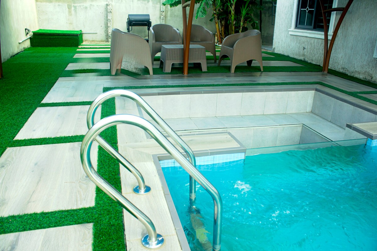 Exclusive Villa - 5str Hideout, Private Pool, Wifi