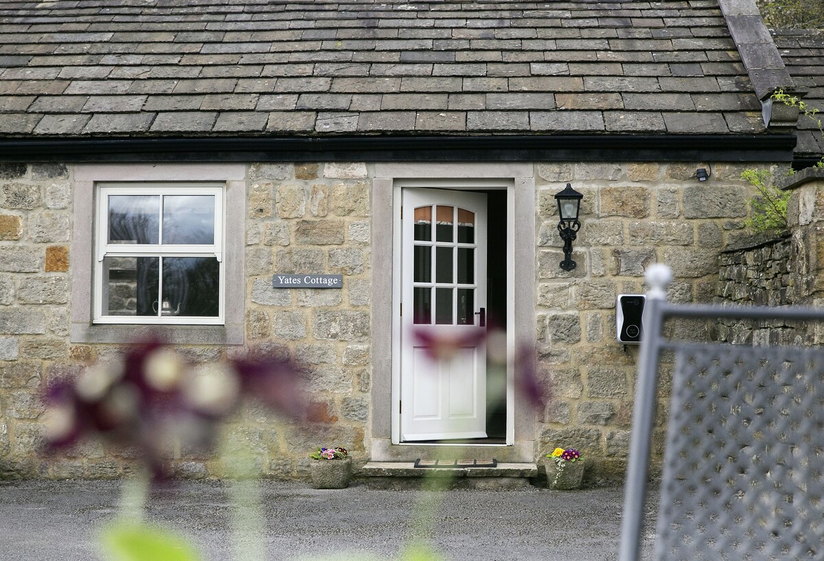Beautiful 2 bedroom Dales Cottage, fabulous views