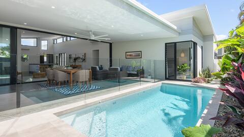 9 Beach Close | Port Douglas