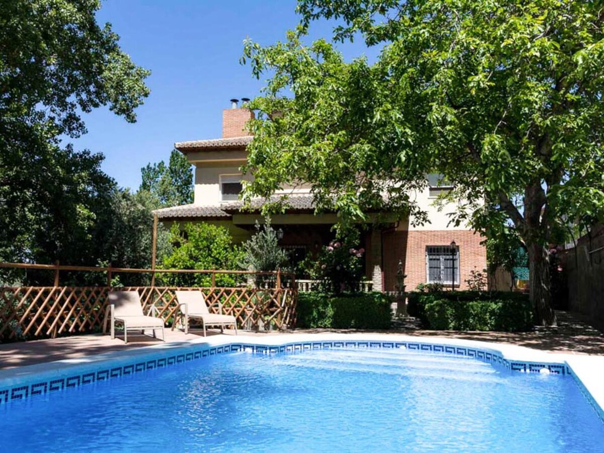 安达卢西亚民宅，有私人游泳池、景观和无线网络