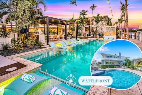 Two waterfront retreats | heated pools | Lime&Sat