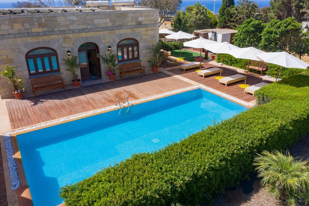 Munqar别墅-带私人泳池的3卧室别墅