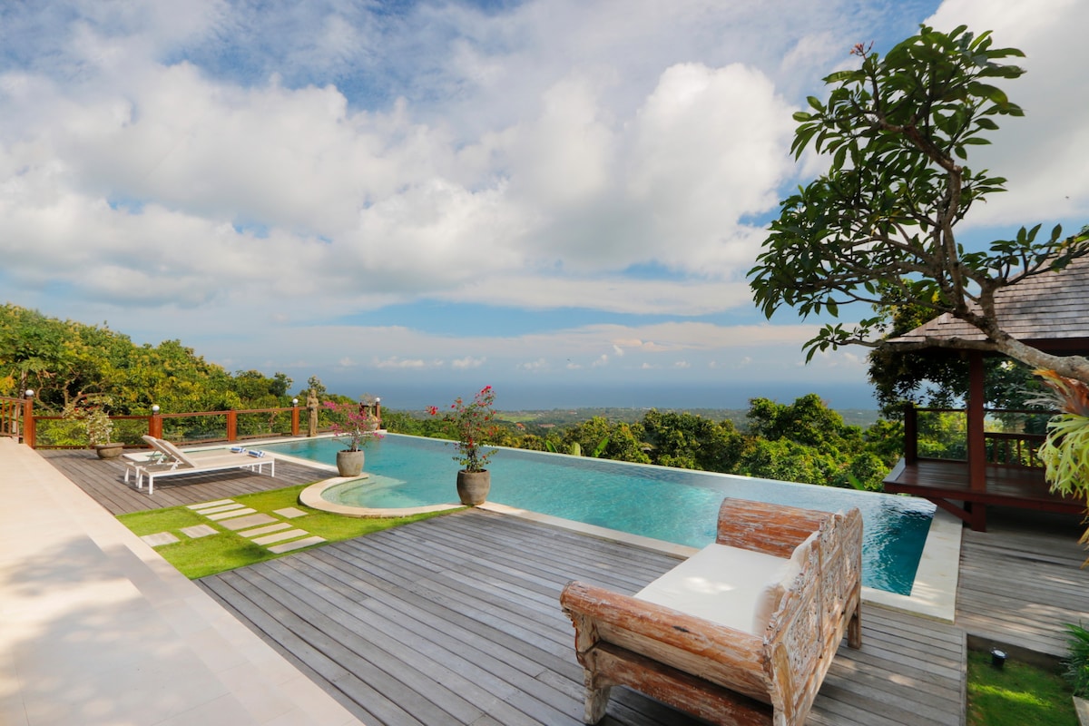 Lovina Ocean View Villa - 2br Paradise