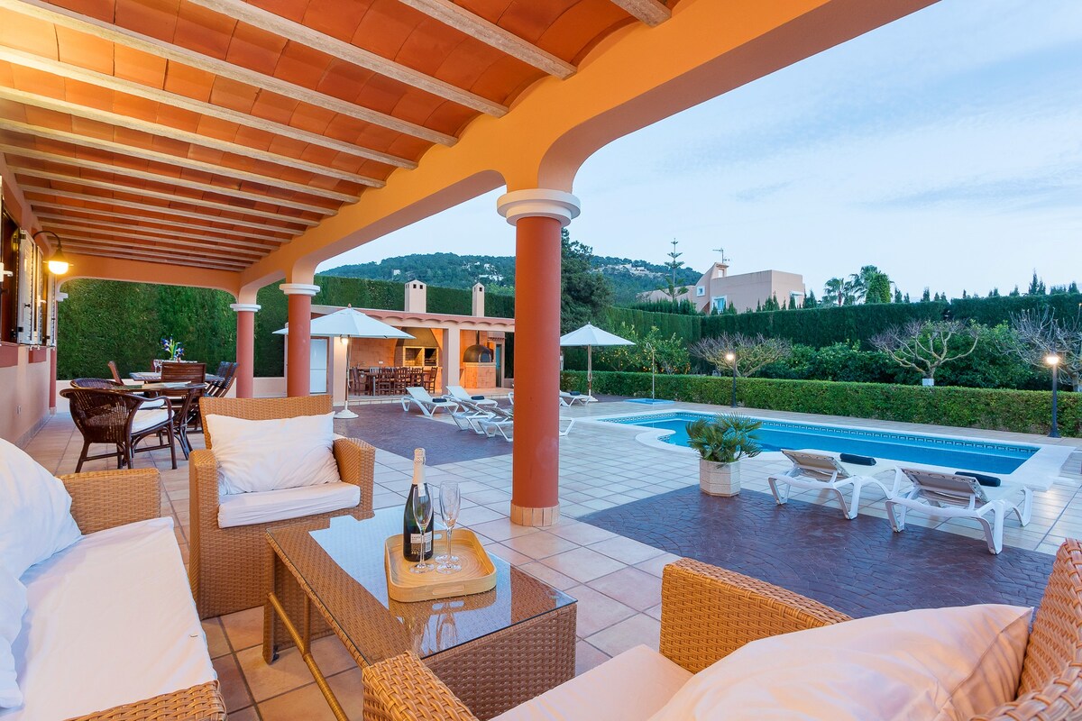 Villa in Ibiza Town, sleeps 12 - Villa Tino