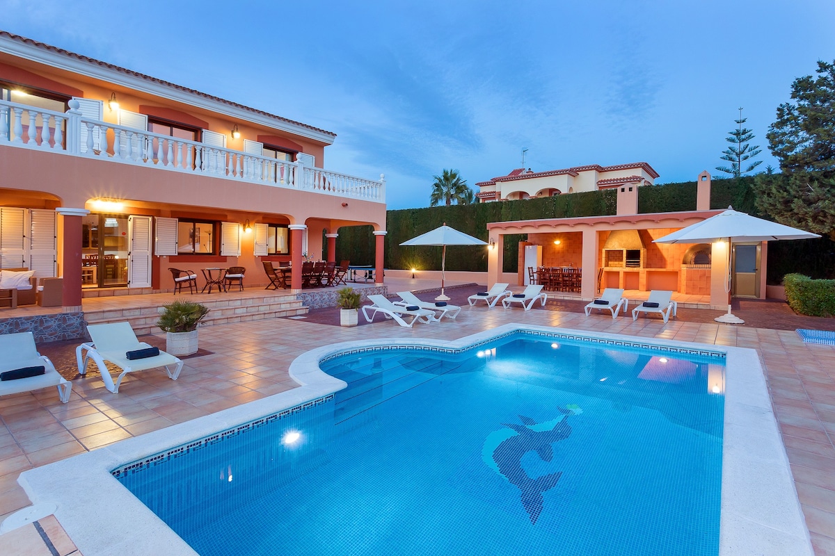 Villa in Ibiza Town, sleeps 12 - Villa Tino