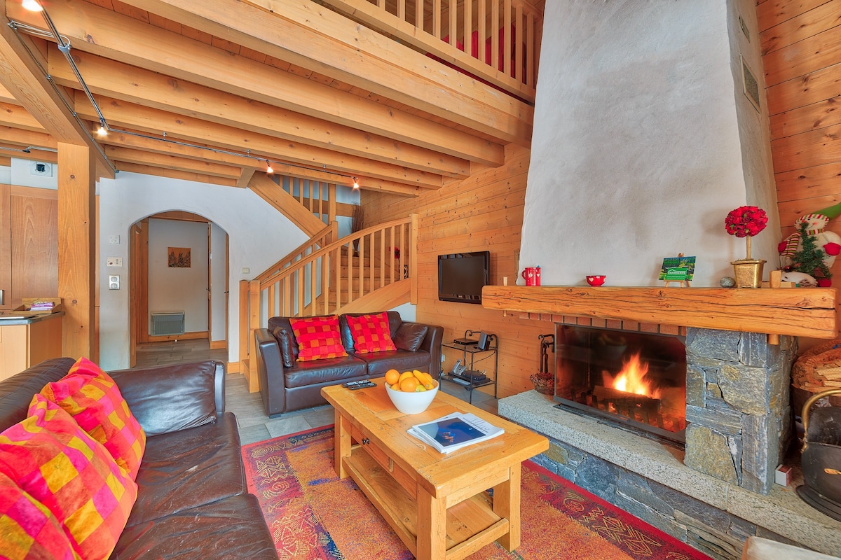 Chalet Coralie Chamonix Argentiere Spacious Open F