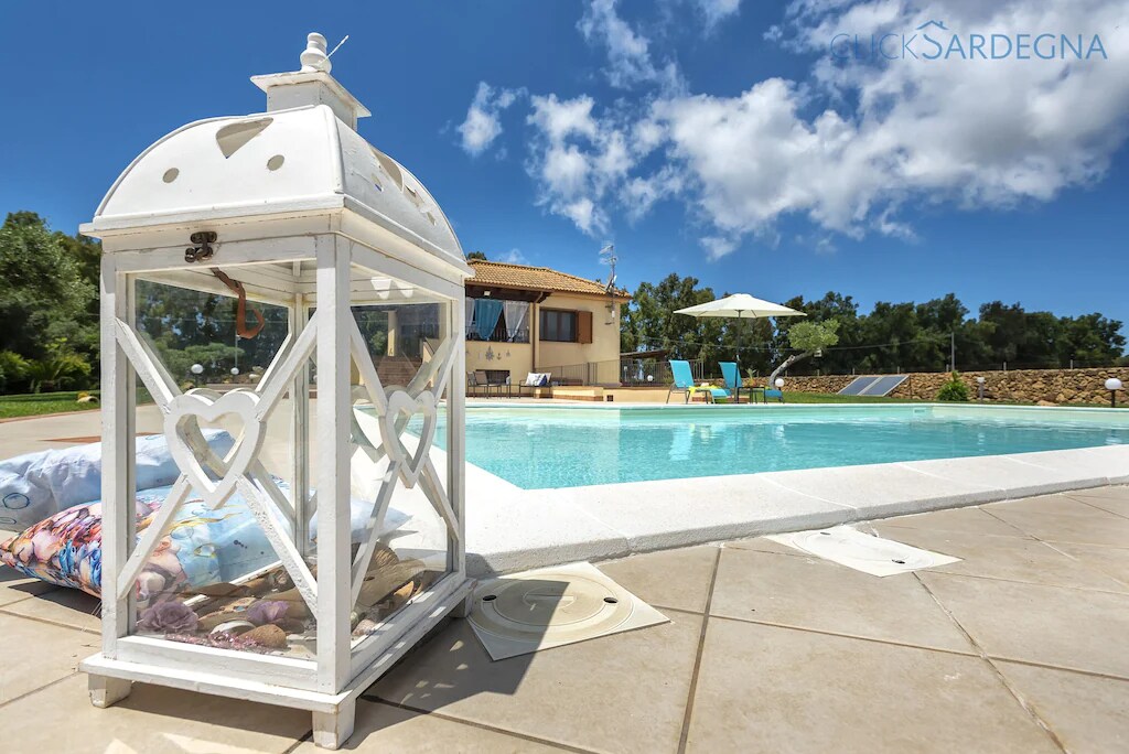 Alghero美丽别墅，带泳池，可供10人独家使用