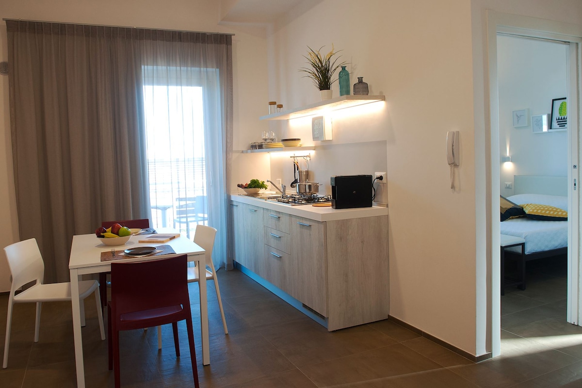 Via del Faro Apartments - South - West