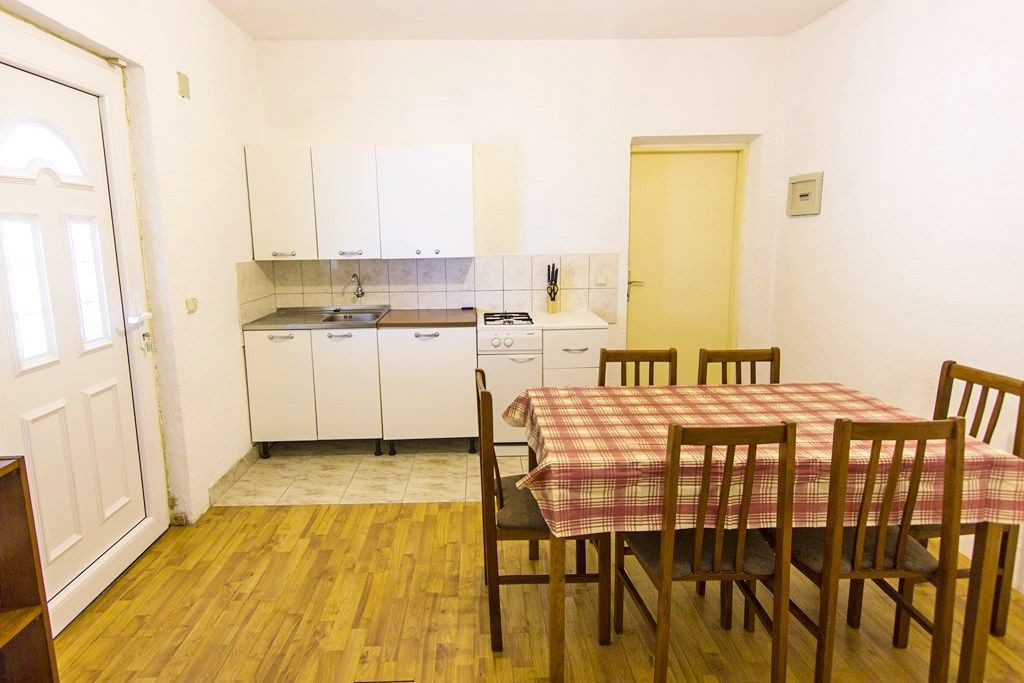 Apartment Željko (46931-A1)