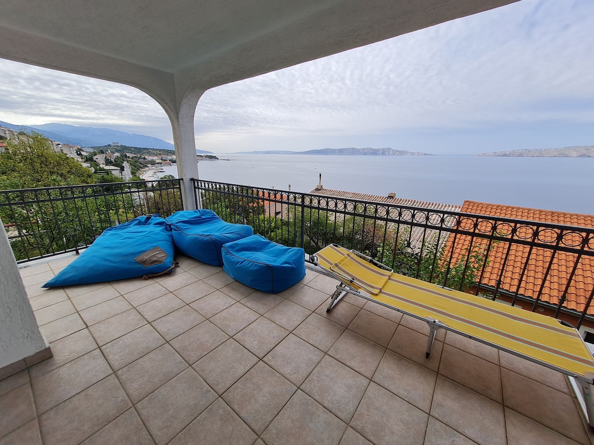 Three Bedroom Apartment, seaside in Senj, Terrace