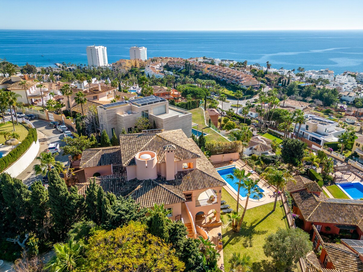 Beachside villa with panoramic sea views