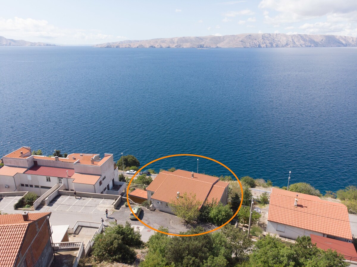 One bedroom Apartment, seaside in Senj, Terrace